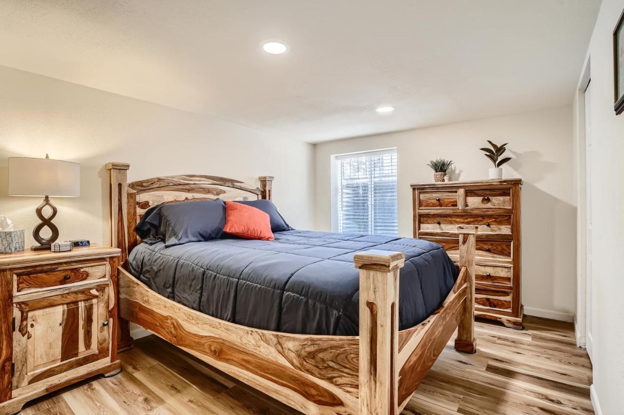 Sloans Lake Getaway - Basement Apartment Near Broncos And Downtown Denver Lakewood Eksteriør billede