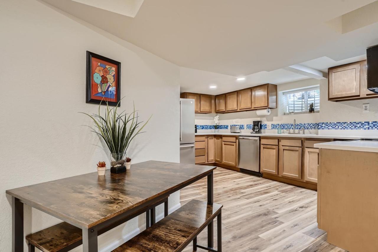 Sloans Lake Getaway - Basement Apartment Near Broncos And Downtown Denver Lakewood Eksteriør billede