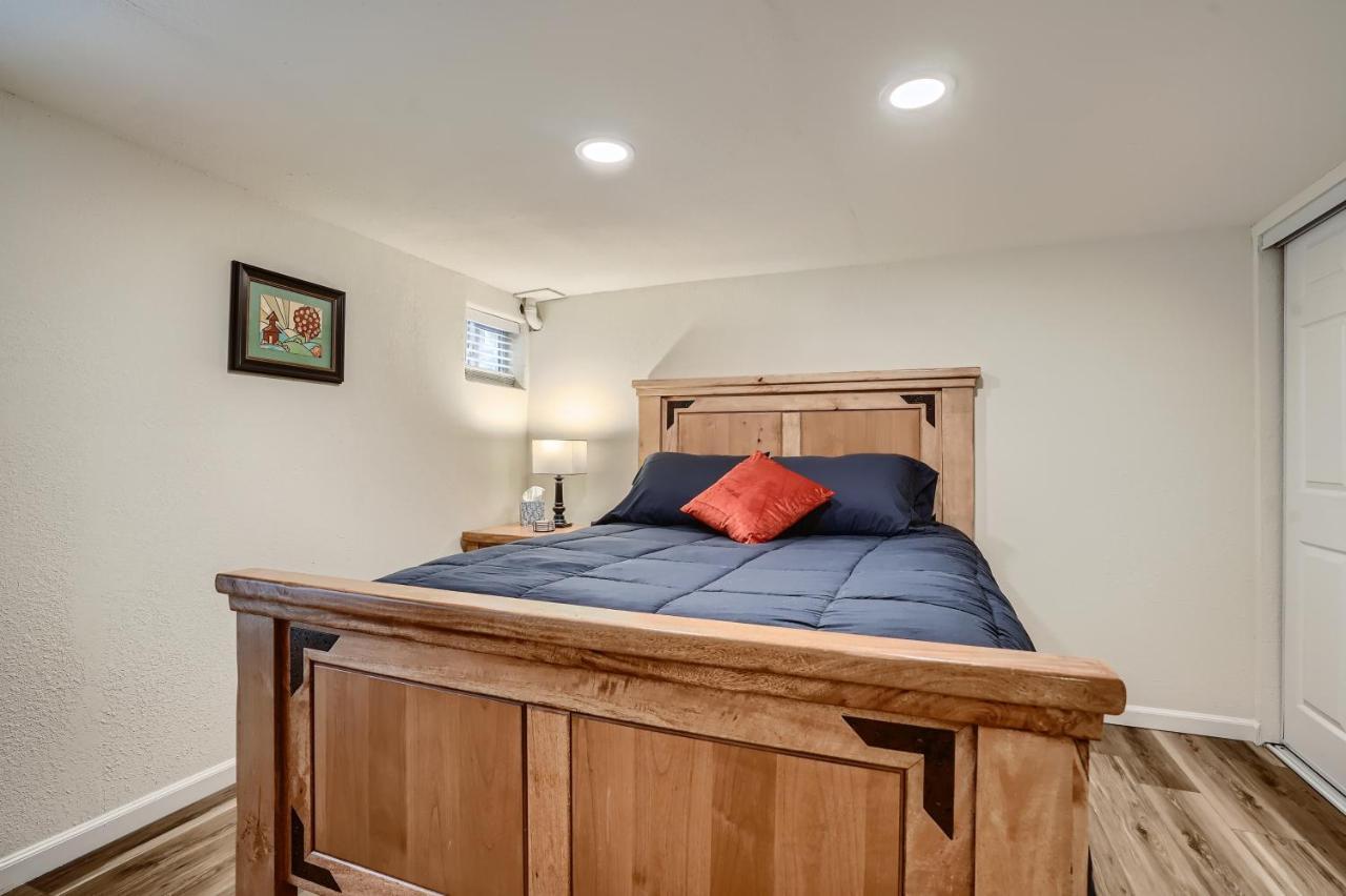 Sloans Lake Getaway - Basement Apartment Near Broncos And Downtown Denver Lakewood Eksteriør billede